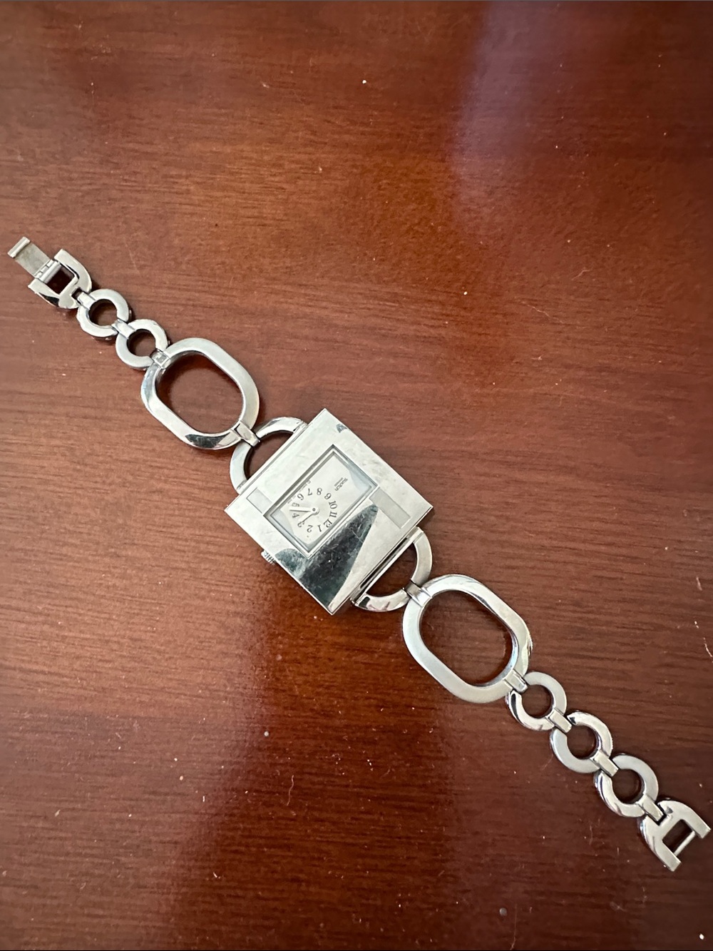 VGUC women’s Swatch Irony YUS122G Chain Me On lady’s square watch - Picture 4 of 6
